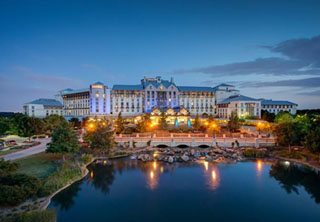 Gaylord Texan Resort golf package
